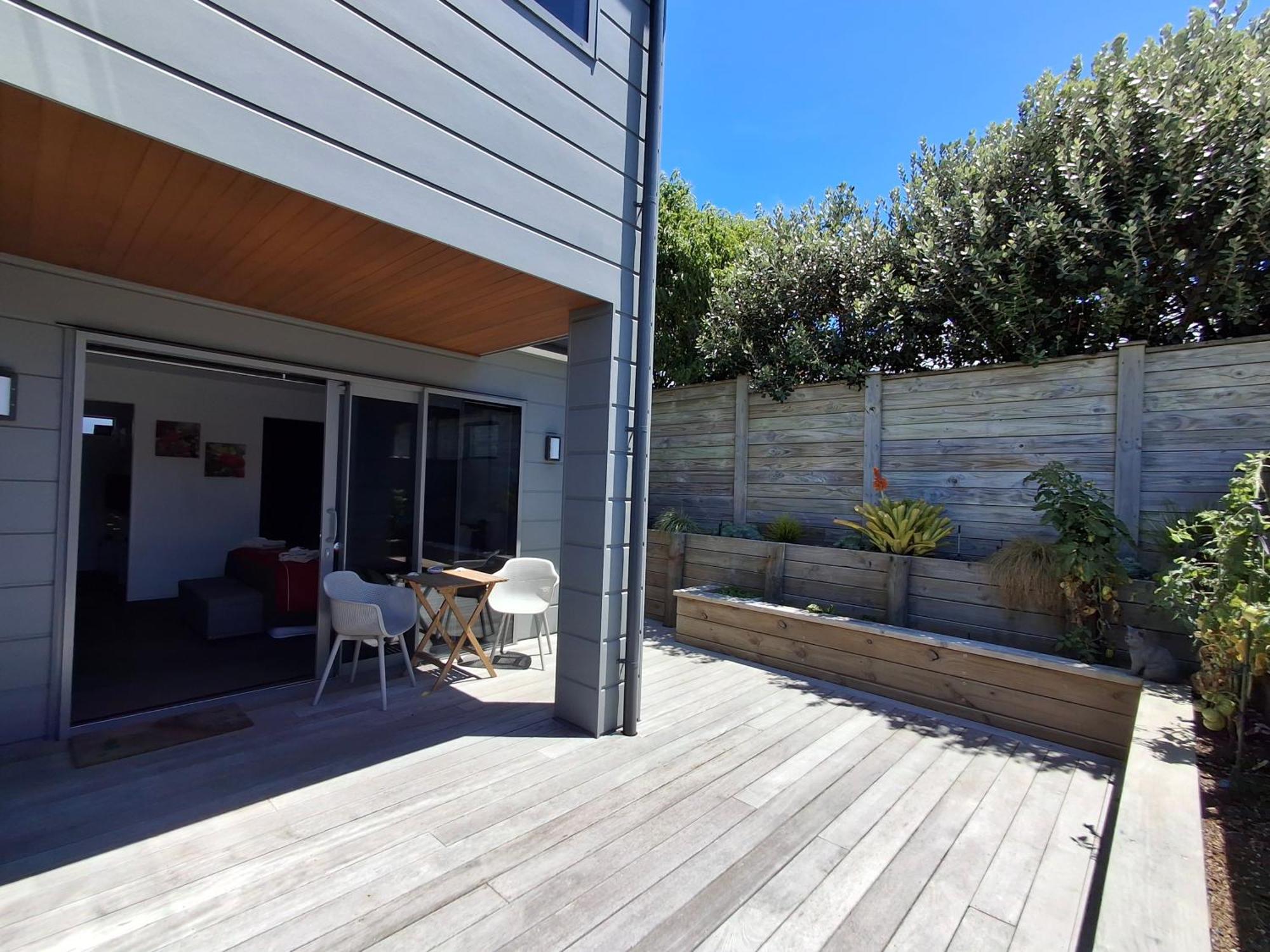 Papamoa Beach, Pohutukawa Deluxe Studio, On Hugoway Exteriör bild